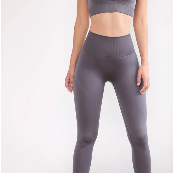 Cameeli Ribbed Athleisure Bra and Leggings in Steel Blue - Picture 3 of 8